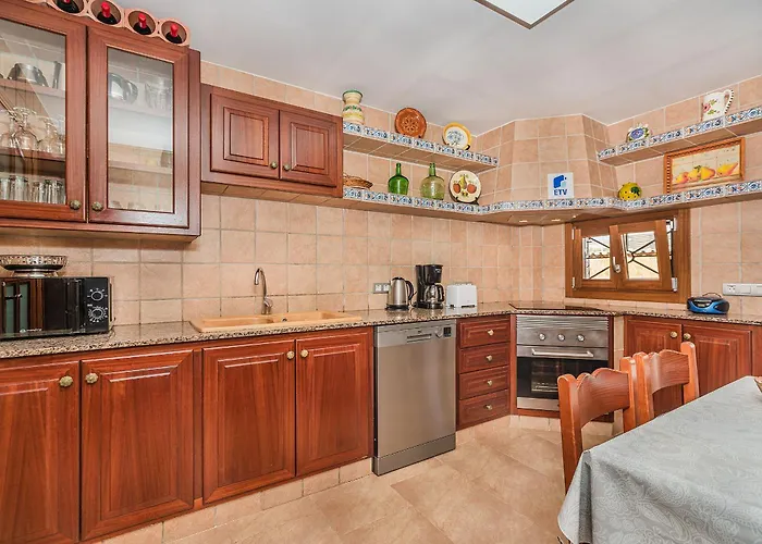 فيلة Pintor بورت دي بوينسا